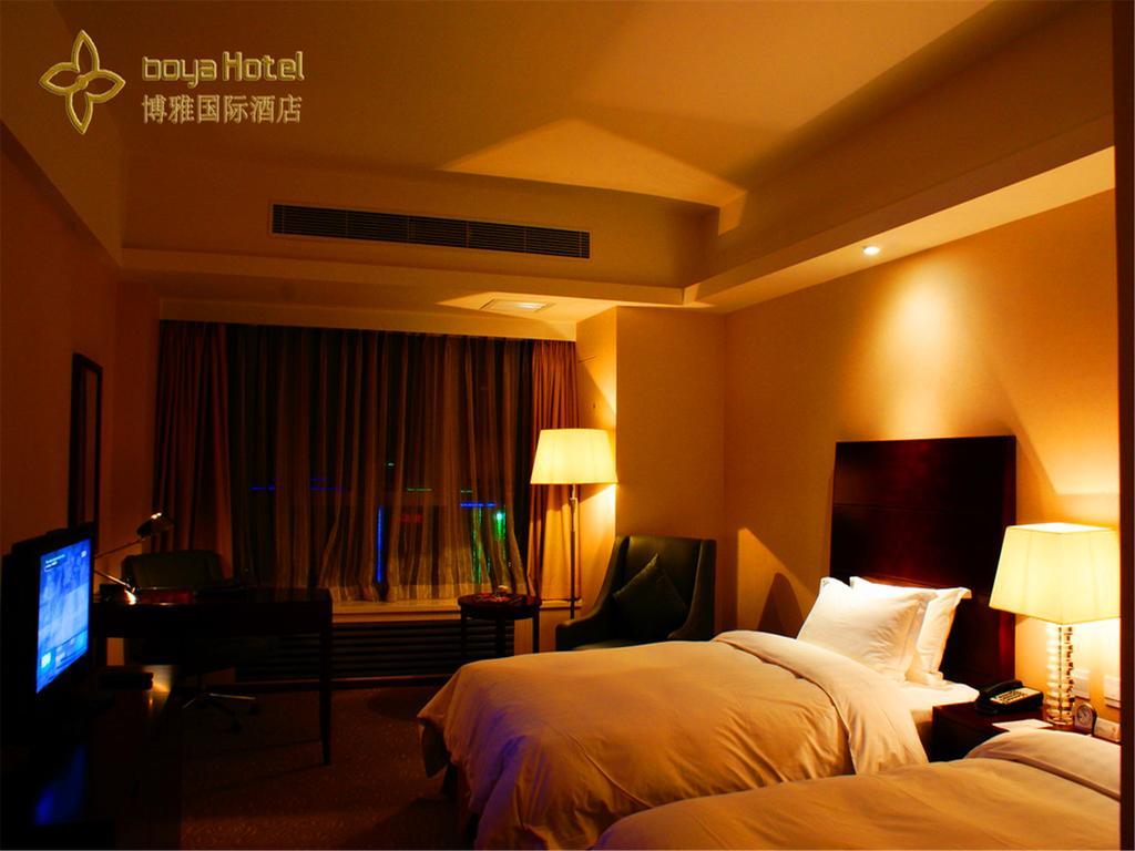 Boya Hotel Beijing Bagian luar foto